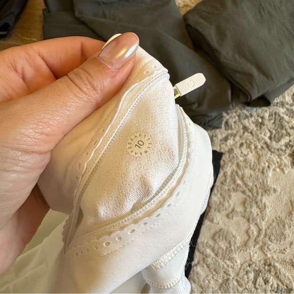Lululemon Mind Over Miles Crop Leggings 17" Inseam White Size 10 Women’s - Picture 10 of 10